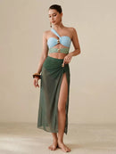 Serena Green one shoulder + falda