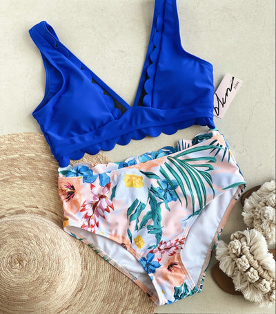 Blue scallop floral